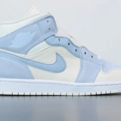 Fit Sporting Goods Shop -Fit Sporting Goods Shop Air Jordan 1 Mid SE Light Blue White DA4666 100 1